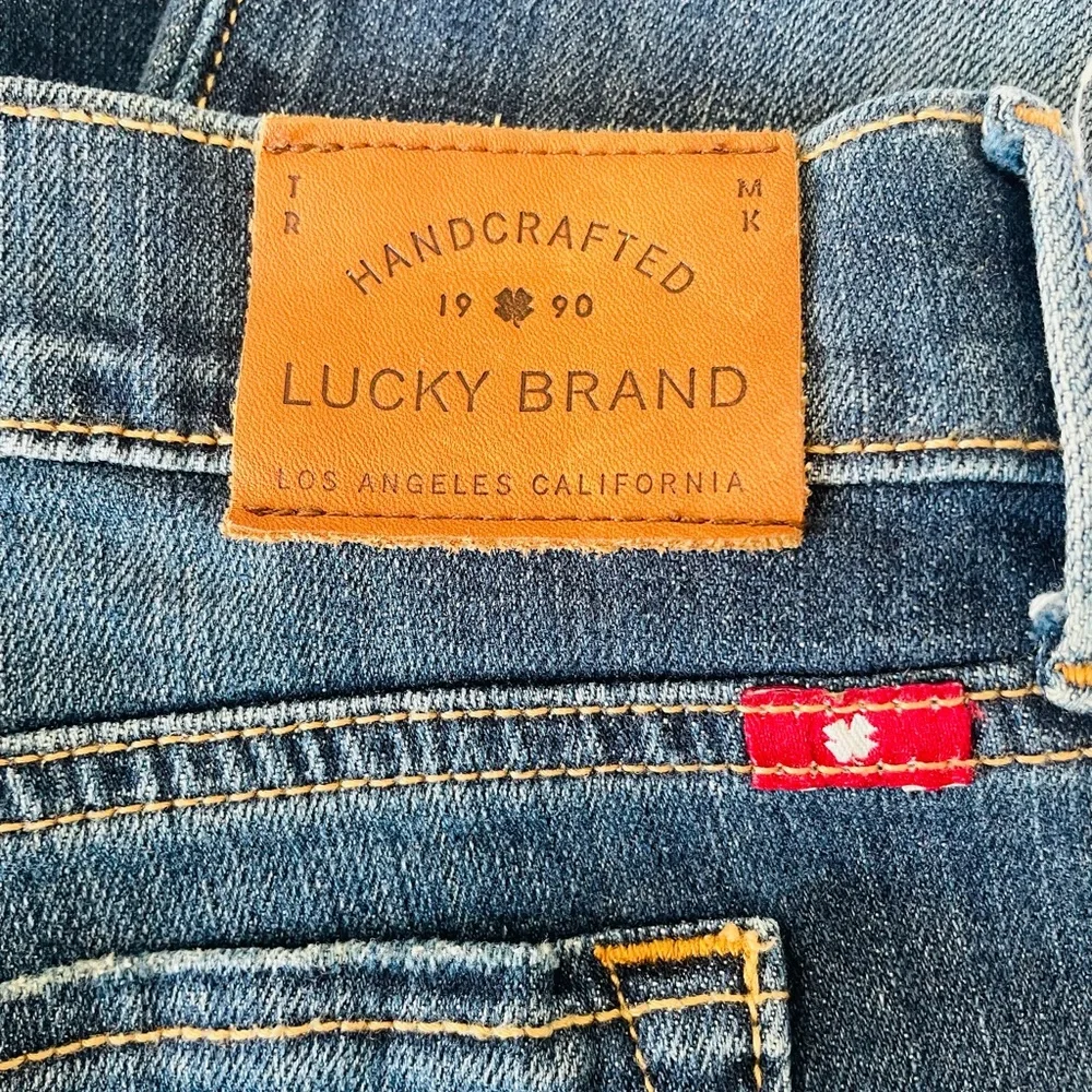 Lucky Brand Sweet'N Straight Blue‎ Straight Leg Jeans, Size  10/30